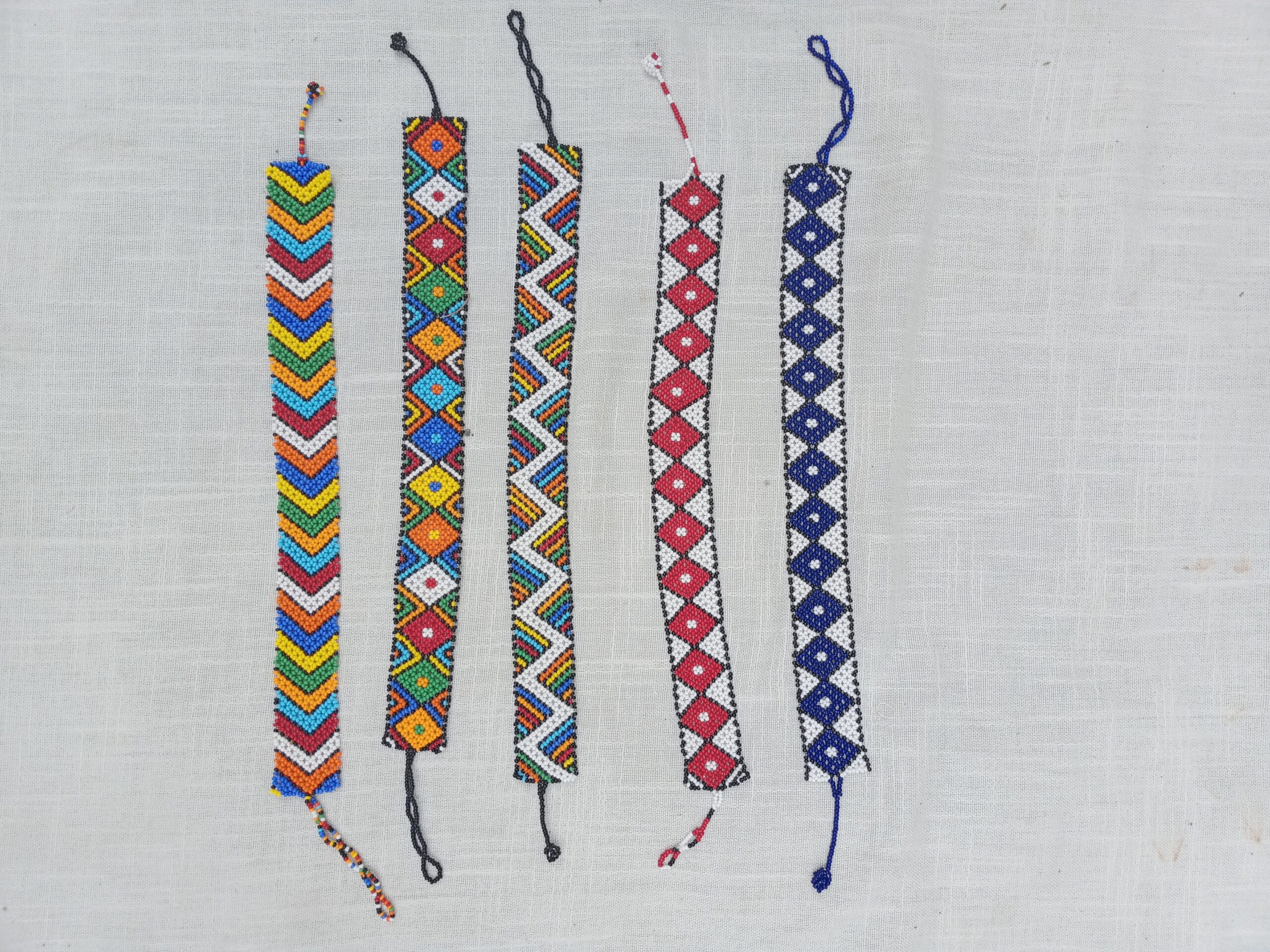 Multicolor handmade chevron beaded bracelet