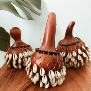 Handmade Cowrie Shell Gourd Shekere | Sekere | Chekeré | Calabash Rattle | African Gourd Shaker | Cowrie Maracas – Natural Percussion Instrument & Rustic Décor